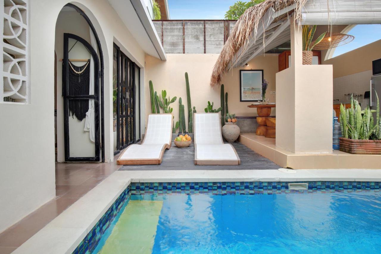 Seminyak Beach Bungalow Studio Villa 1 With Private Pool Sbb1 Εξωτερικό φωτογραφία